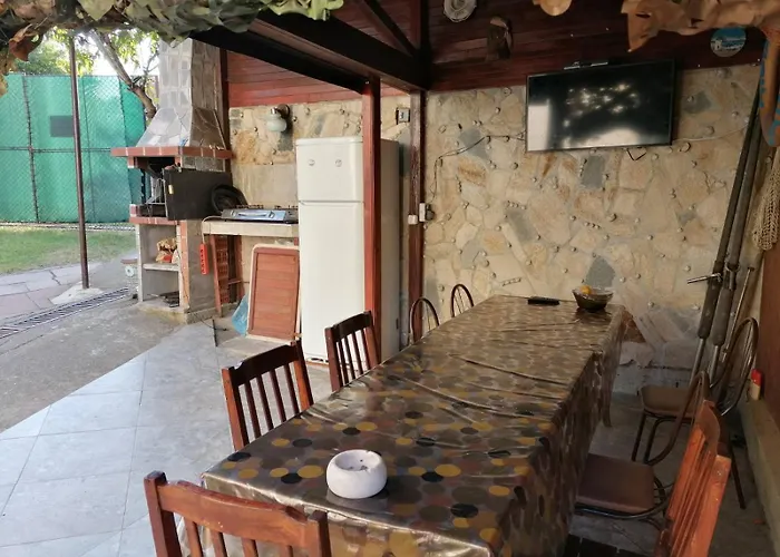 за гости бранко и приятели Vendégház Rezovo